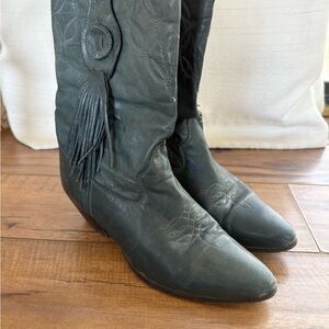 Laredo Women's Gray Heeled Boots